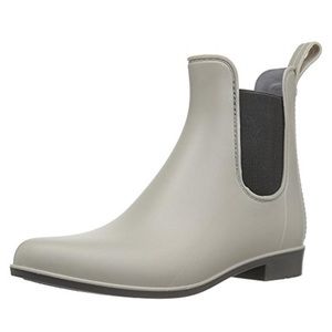 SAM EDELMAN CHELSEA BOOTS